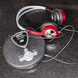 Jensen CD Player and iFrogz Ear Pollution TOXIX On-Ear Wired Stereo Headphones